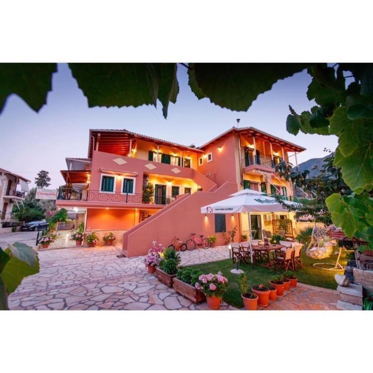 Cleopatra Rooms Никиана Экстерьер фото